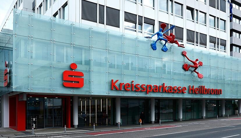 Der Hauptsitz der Kreissparkasse Heilbronn an der Allee soll umgestaltet werden. Der Hauptsitz der Kreissparkasse Heilbronn an der Allee soll umgestaltet werden.