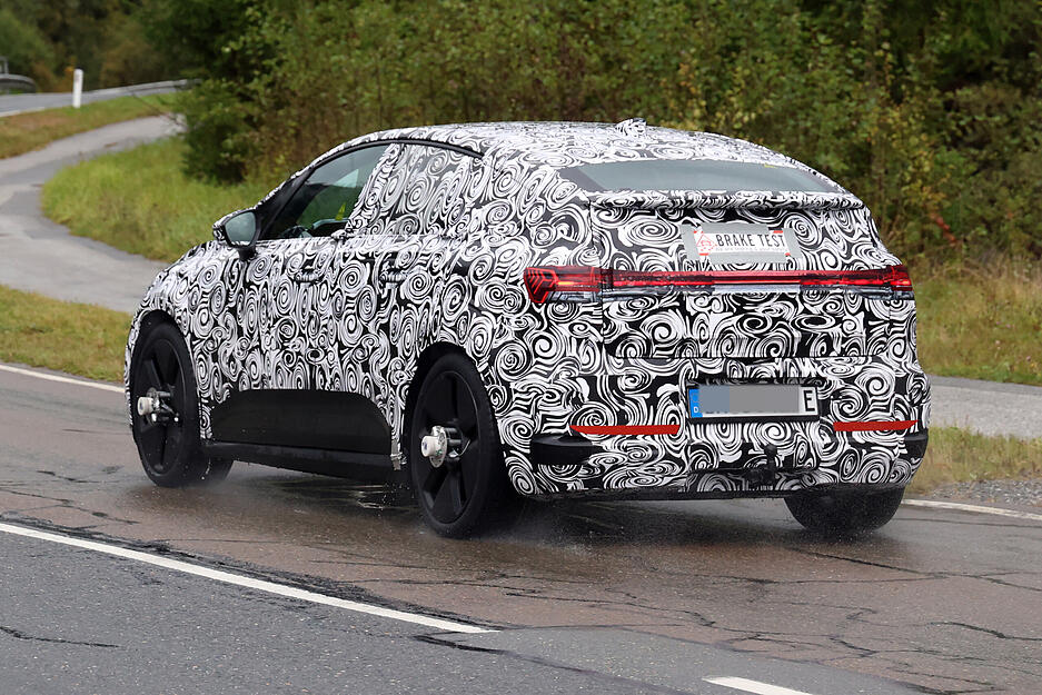 Prototyp des neuen E-Autos von Audi entdeckt.