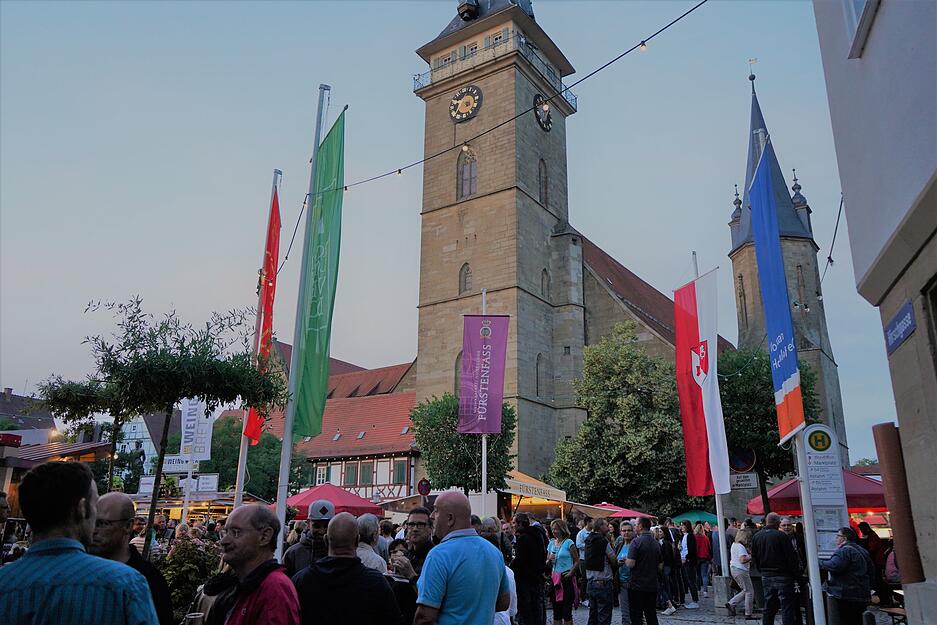 Finale beim Hohenloher Weindorf in &Ouml;hringen