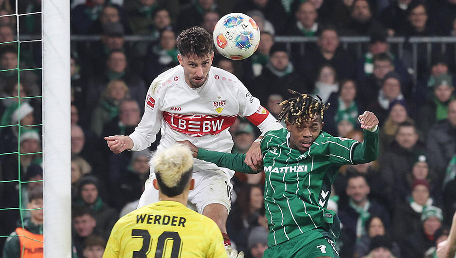 Atakan Karazor: Sicherte defensiv ab, baute nach vorne auf, allerdings teilweise auch sehr langsam. Dennoch keine schlechte Partie vom Kapit&auml;n. Note: 3