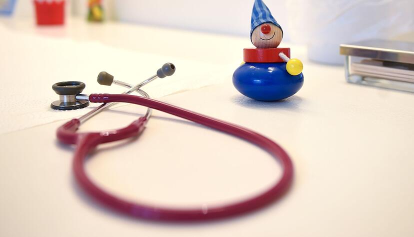 Die Situation in der Kinder- und Jugendmedizin ist weiter angespannt. Die Situation in der Kinder- und Jugendmedizin ist weiter angespannt.