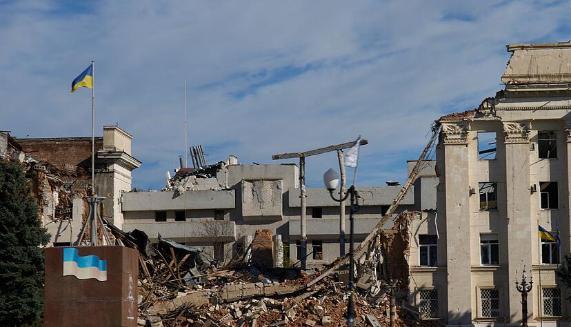 St&auml;ndiger russischer Beschuss und Drohnenangriffe geh&ouml;ren im s&uuml;dukrainischen Gebiet Cherson zum traurigen Alltag. (Archivbild)