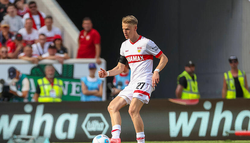 Chris Führich sitzt nur auf der Bank gegen Borussia Mönchengladbach. Chris Führich sitzt nur auf der Bank gegen Borussia Mönchengladbach.
