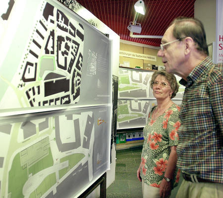 Landerer Areal - Bauplan Stadtgalerie Bürgerinformation im Stadtarchiv. August 2004. Foto: HSt-Archiv