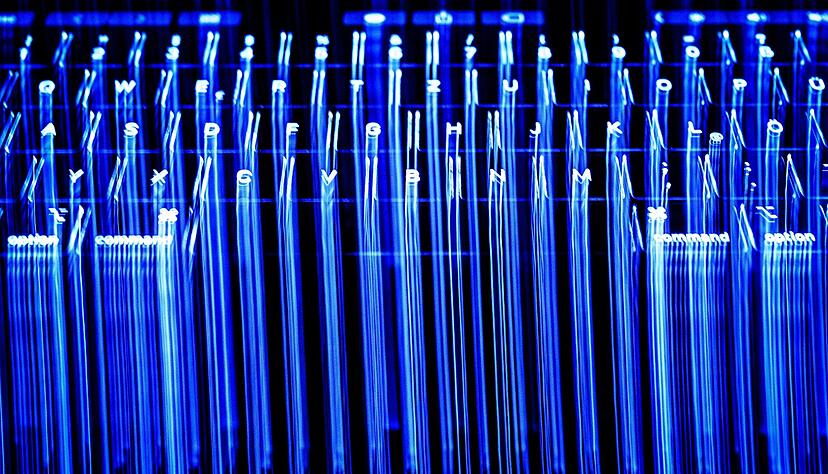 Die beleuchtete Tastatur eines Laptops. Die beleuchtete Tastatur eines Laptops.