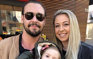 Ali mit seiner Frau Yagmur und Tochter Bensu. Foto: Lisa Reiff