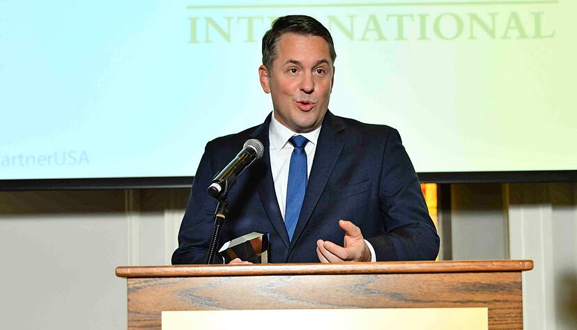 Daniel Reck vom Joint Venture JKJ & H nahm den Preis entgegen.
Foto: Dr. H&ouml;rtkorn