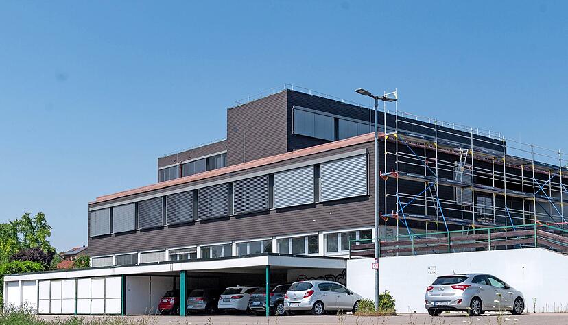 Der Anbau von Räumen für Ganztagsbetreuung und Mensa an der Michael-Beheim-schule muss ins kommende Jahr verschoben werden.
Foto: Mario Berger Der Anbau von Räumen für Ganztagsbetreuung und Mensa an der Michael-Beheim-schule muss ins kommende Jahr verschoben werden.
Foto: Mario Berger