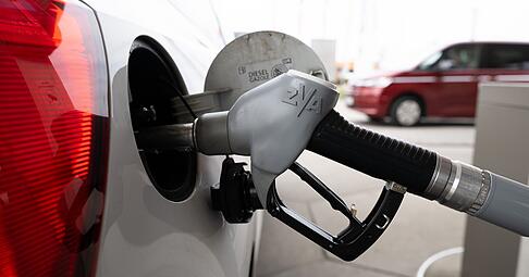 Neben Lidl lockt auch Kaufland Nutzer seiner App zum Einkaufen. Denn es winken Tankgutscheine.