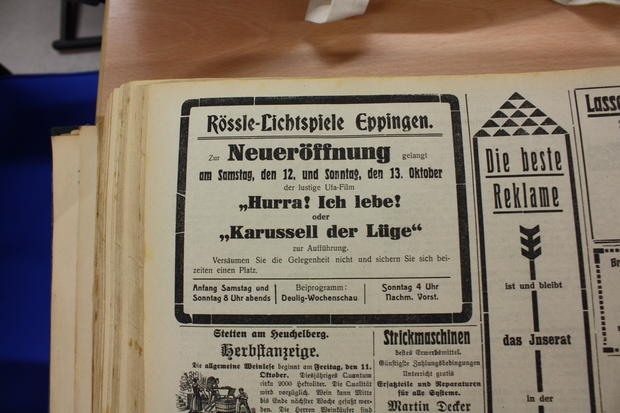 Historische Fotos zeigen die ehemaligen Eppinger Rössle-Lichtspiele. Richard und Hedwig Zorn brachten zwischen 1929 und 1979 einen Hauch von Hollywood in die Stadt.  Sie kündigten über eine Zeitungsanzeige die Neueröffnung der Rössle-Lichtspiele Eppingen an.