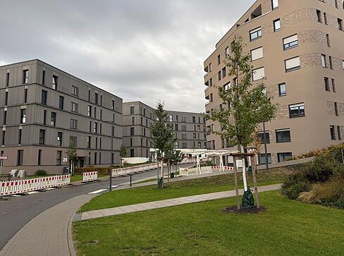 Eindrücke aus dem neuen Stadtquartier Hochgelegen im Heilbronner Norden, in dem bereits Hunderte Menschen leben. Bis 2027 sollen hier rund 1000 Wohnungen entstehen. Eindrücke aus dem neuen Stadtquartier Hochgelegen im Heilbronner Norden, in dem bereits Hunderte Menschen leben. Bis 2027 sollen hier rund 1000 Wohnungen entstehen.
