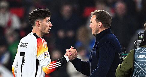 Der letzte L&auml;nderspieleinsatz von Kai Havertz (l.) liegt mehr als ein Jahr zur&uuml;ck. (Archivbild)