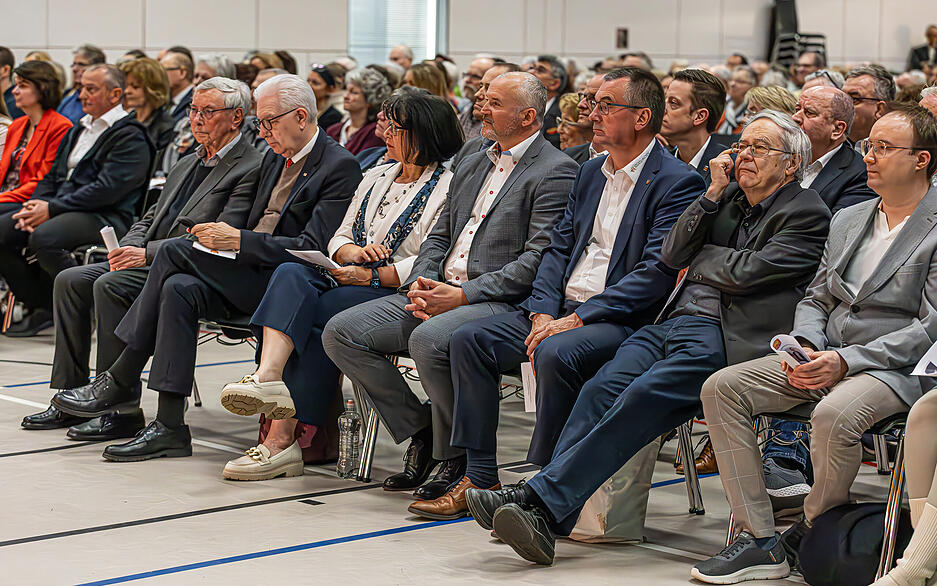 Massenbachhausens neuer Bürgermeisters Steffen Braun wurde offiziell ins Amt eingeführt.