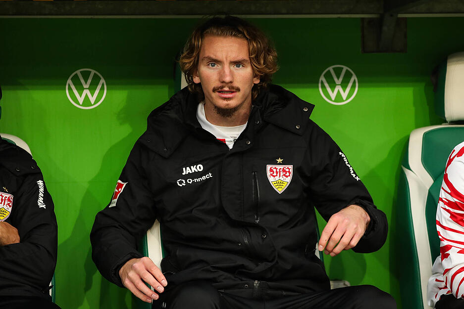 Im Sommer folgte dann der Wechsel zum VfB Stuttgart. Ablösefrei kam der 2002 geborene Woltemade. Zunächst aber in Reihe zwei.