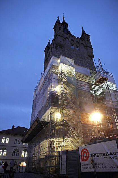 Schulung der Gästeführer mit Exklusivführung durch Architekt Schädel durch den Blauen Turm in Bad Wimpfen Schulung der Gästeführer mit Exklusivführung durch Architekt Schädel durch den Blauen Turm in Bad Wimpfen