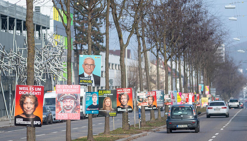 Seit Ende Januar d&uuml;rfen Partei-Vertreter mit Plakaten um Stimmen f&uuml;r die am 8. M&auml;rz stattfindende Landtagswahl werben.