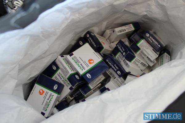 Beschlagnahmte Gegenst&auml;nde Black Jackets | 25.05.2012