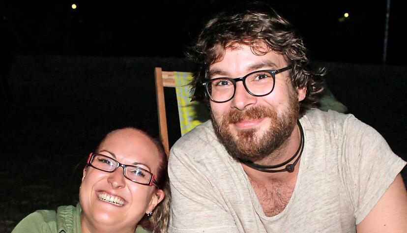 Kommen gerne in die Kaffeebucht: Aline Koller und Marco Klose.
          Fotos: Kl&ouml;ppel