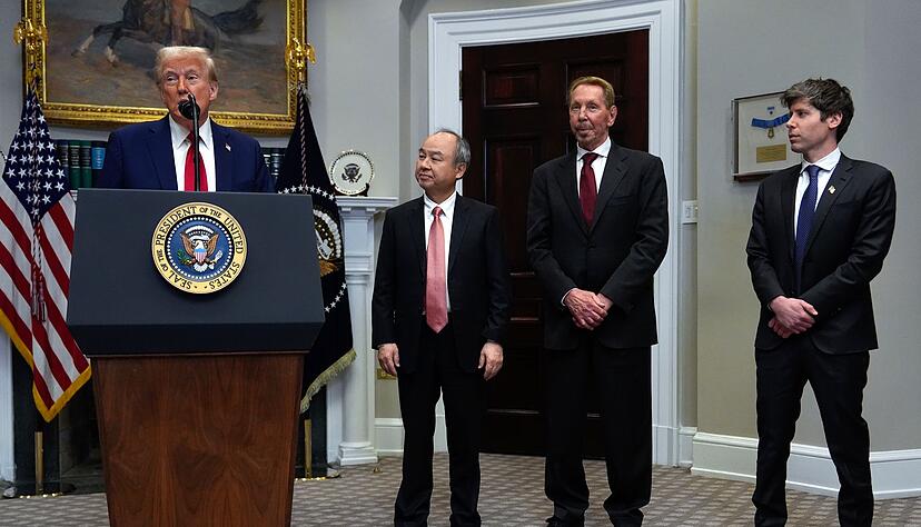 Trump kündigte das Projekt mit Tech-Unternehmern im Weißen Haus an.