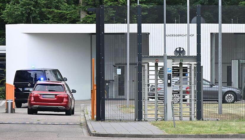 Die Beschuldigten sollen am Mittwoch in Karlsruhe vorgef&uuml;hrt werden.