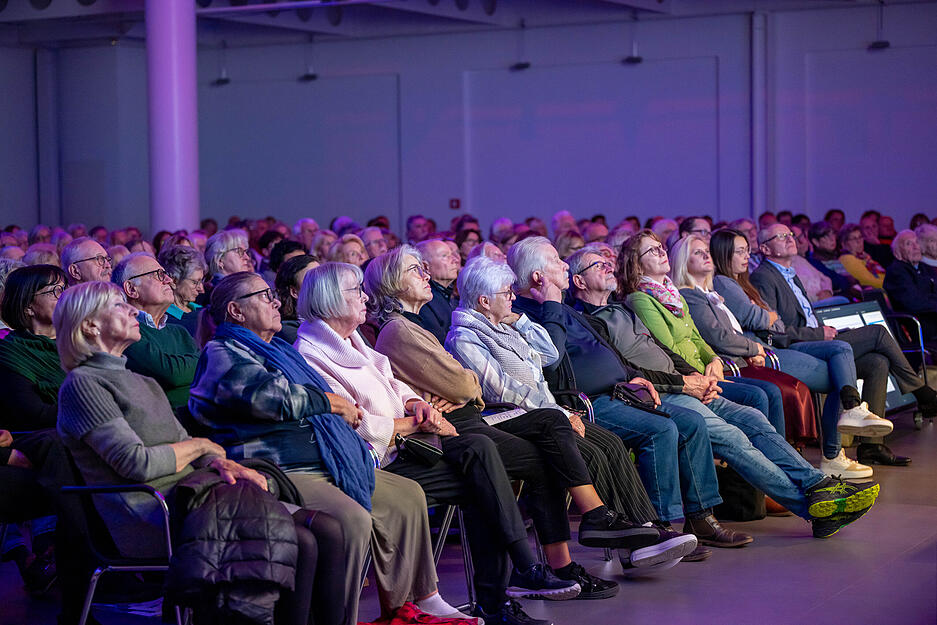 Die Unterschiede zwischen Frauen- und Männerherzen rücken verstärkt in den Fokus der Forschung. Die Abendvorlesung in Heilbronn stieß auf großes Interesse.