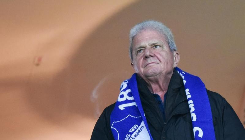 Hoffenheims M&auml;zen Dietmar Hopp wurde von einigen K&ouml;lner Fans &uuml;bel beleidigt. Foto: Uwe Anspach