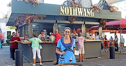 Der Käthchen-Sonderpreis für Gastronomie ging an die Bad Friedrichshaller Metzgerei Nothwang. Käthchen Enni Wielsch überreichte die Siegerplakette. Der Käthchen-Sonderpreis für Gastronomie ging an die Bad Friedrichshaller Metzgerei Nothwang. Käthchen Enni Wielsch überreichte die Siegerplakette.