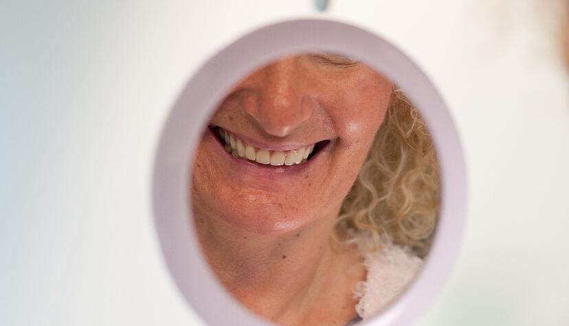 Stiftung Warentest hat 13 Bleaching-Mittel getestet. Fast die H&auml;lfte der Produkte schneidet mit der Note &laquo;gut&raquo; ab.