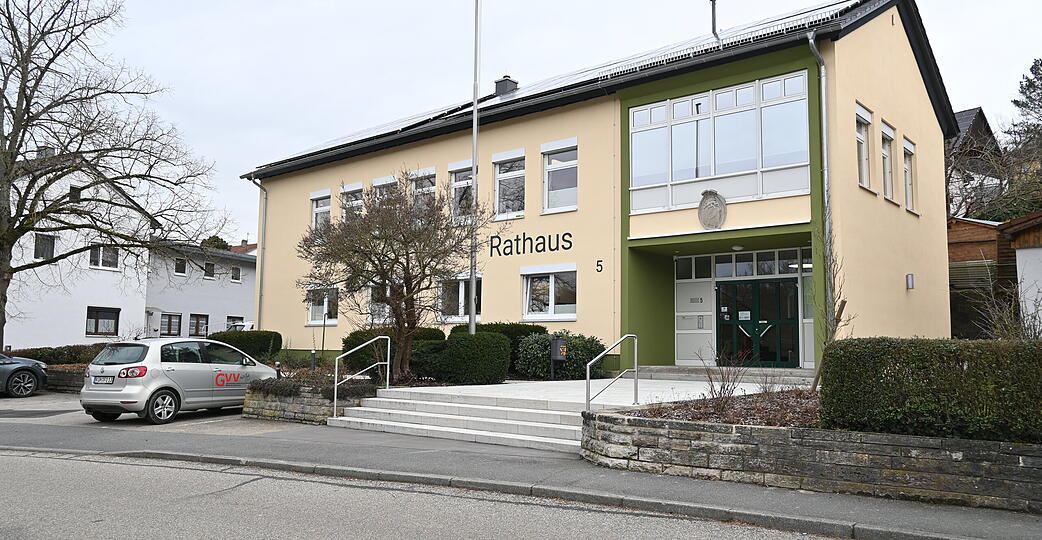Wer zieht ins Weißbacher Rathaus ein? Darüber entscheiden die Bürger am 26. April 2026. Wer zieht ins Weißbacher Rathaus ein? Darüber entscheiden die Bürger am 26. April 2026.