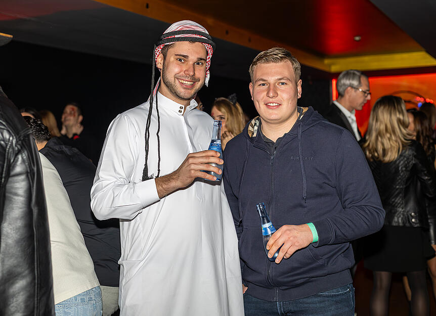Bei der Halloween-Party in der Tenno Sushi Lounge haben sich viele Heilbronner Gäste in Kostüme geworfen und schick gemacht.