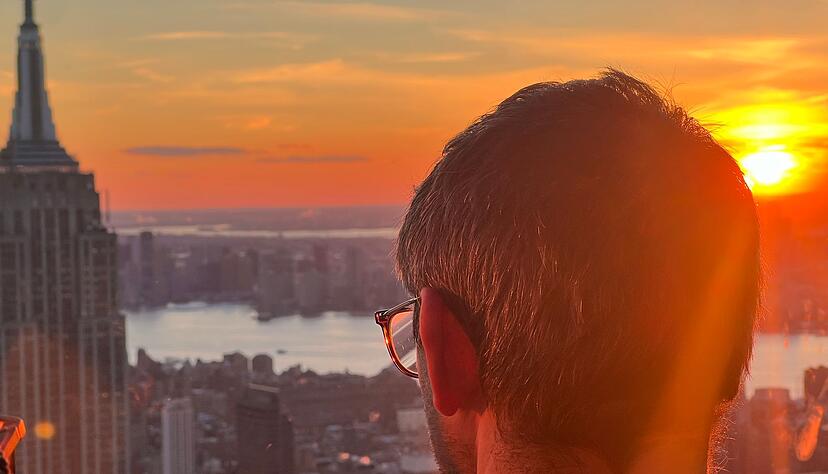 Sonnenuntergang hinter dem Empire State Building. Sonnenuntergang hinter dem Empire State Building.