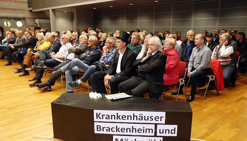 Kreistag berät über Zukunft der Krankenhäuser Kreistag berät über Zukunft der Krankenhäuser