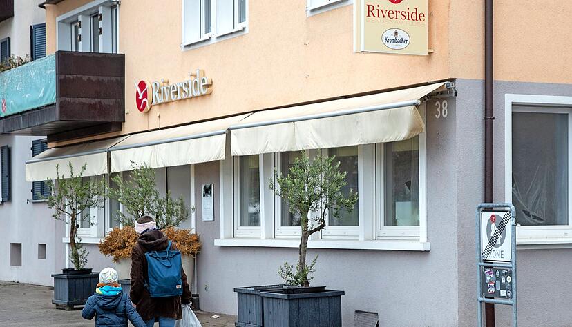Das ehemalige Restaurant Riverside in der Unteren Neckarstraße steht kurz vor seiner Wiedereröffnung. Das ehemalige Restaurant Riverside in der Unteren Neckarstraße steht kurz vor seiner Wiedereröffnung.