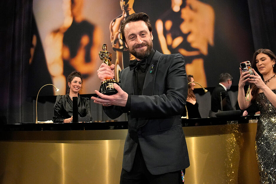 Schauspieler Kieran Culkin gewinnt den Oscar 2025 f&uuml;r die beste Leistung eines Schauspielers in einer Nebenrolle f&uuml;r "A Real Pain".
