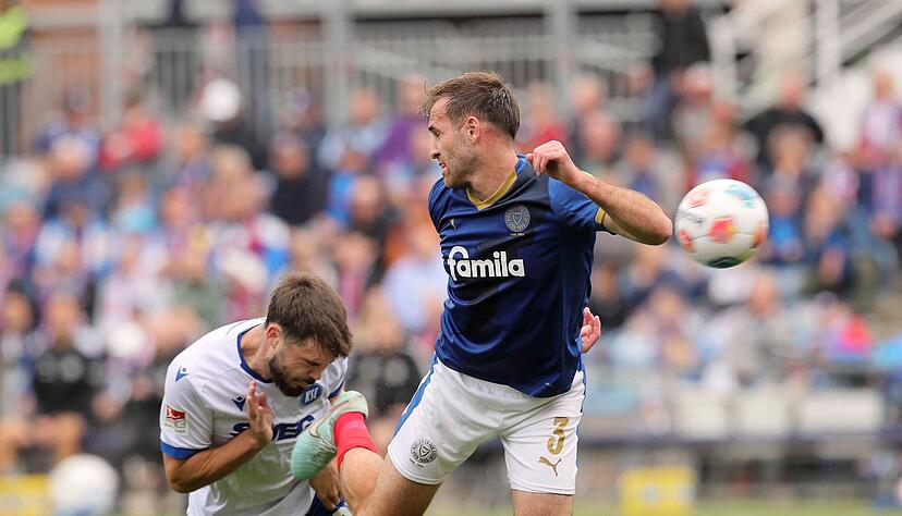 Holstein Kiel blieb gegen den KSC obenauf