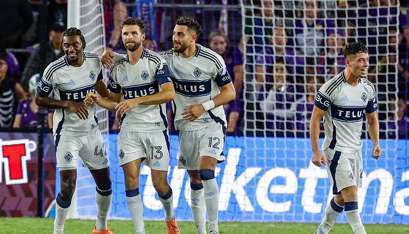 Thomas Müller jubelt mit den Vancouver Whitecaps über seinen Treffer in der Nachspielzeit zum 2:1-Erfolg in Orlando.