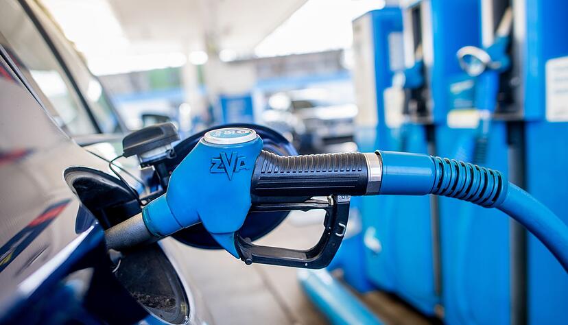 Seit Beginn des Iran-Kriegs gehen die Preise f&uuml;r Benzin und Diesel in Deutschland durch die Decke. (Symbolbild)
