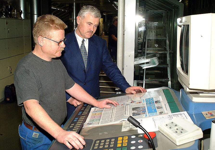 Andruck der ersten Ausgabe vom 17. 2. 2001 der neuen Kraichgau Stimme.