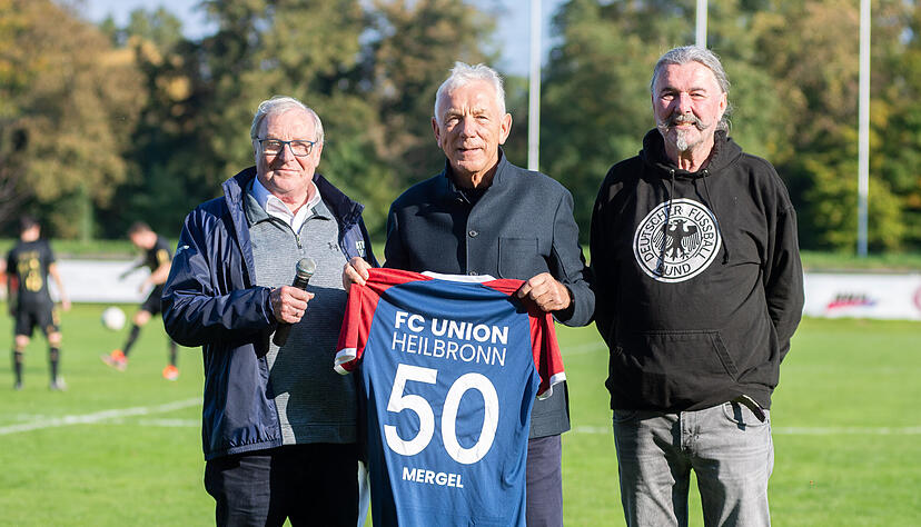 Harry Mergel wurde für 50 Jahre Mitgliedschaft beim FC Union Heilbronn geehrt.