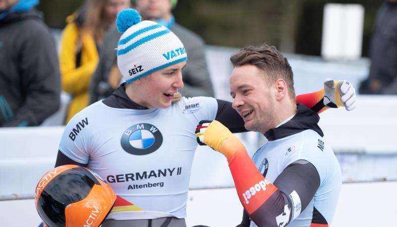 Jubel überWM-Gold: Jacqueline Lölling und Alexander Gassner. Jubel überWM-Gold: Jacqueline Lölling und Alexander Gassner.