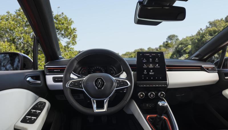 Mit an Bord ist ein Online-Infotainmentsystem sowie ein Autobahn- und Stauassistent. Mit an Bord ist ein Online-Infotainmentsystem sowie ein Autobahn- und Stauassistent.