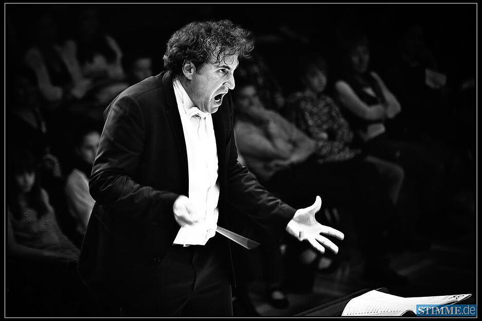 Titel: Der Dirigent - Thema: Da steckt Musik drin! - Autor: Hermann Mohr - 8. Preis in der bundesweiten Endausscheidung