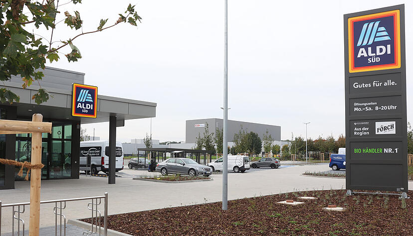 In den Böllinger Höfen wurde neu eröffnet, in Neckarsulm schließt eine Filiale von Aldi.