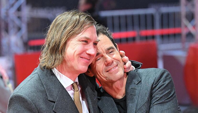 Schauspieler Lars Eidinger (l) und Regisseur Tom Tykwer beim Er&ouml;ffnungsabend.