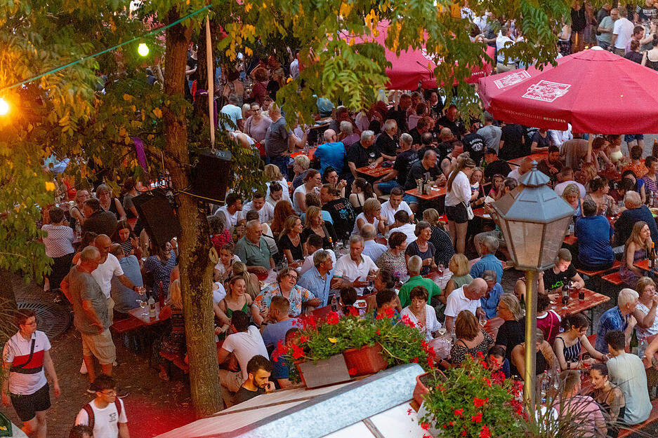 Impressionen vom Weinfest Erlenbach Impressionen vom Weinfest Erlenbach