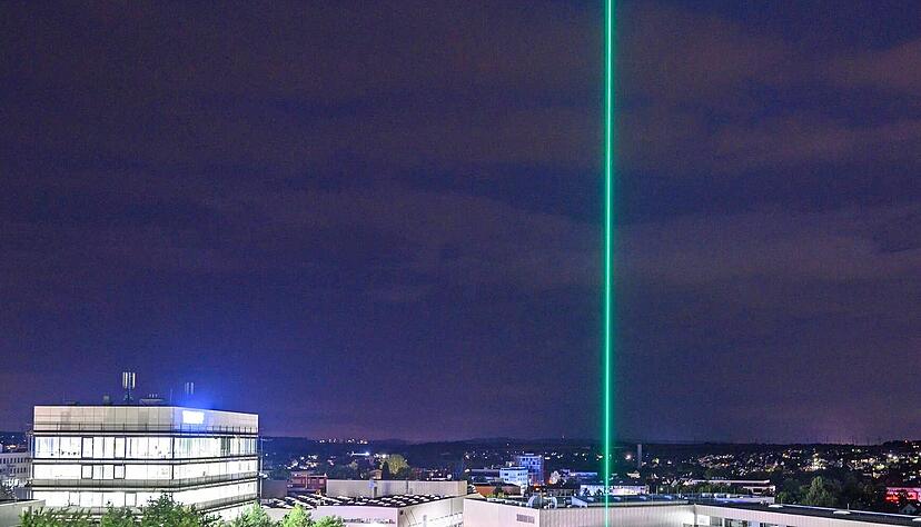 Mit diesem spektakul&auml;ren Laser sorgte Trumpf zum 100. Firmengeburtstag nicht nur in Ditzingen f&uuml;r gro&szlig;e Aufmerksamkeit, sondern auch weit dar&uuml;ber hinaus.