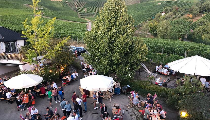 Afterworkpartys im Hof des Weinguts sind angesagt.