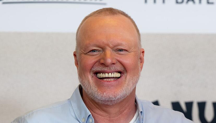 Stefan Raab wird das Dschungelcamp kommentieren. (Archivbild)