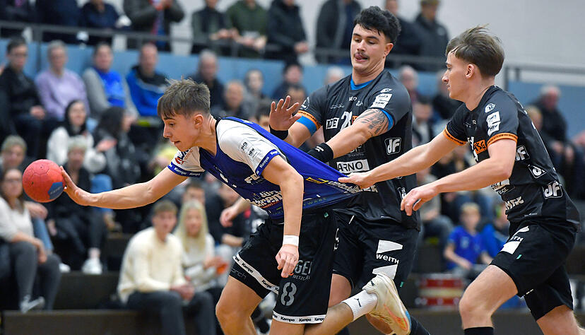 Alen Hadzimuhamedovic ist seinen Gegenspielern in der Regionalliga Baden-W&uuml;rttemberg h&auml;ufig einen Schritt voraus. Im Sommer wagt der 18-J&auml;hrige das Abenteuer Bundesliga.