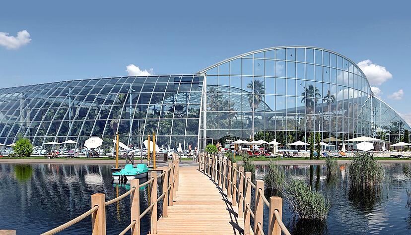 Glas, Palmen, Pools: Das gilt als Erkennungsmerkmal der Wund-Bäder wie in Sinsheim
